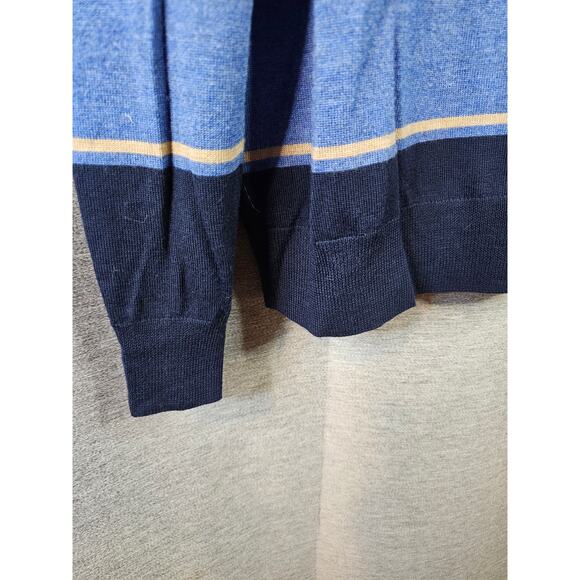 Brooks Brothers 100% Extra Fine Merino Wool V Neck Sweater Sz LG Blue colorblock - Picture 3 of 7